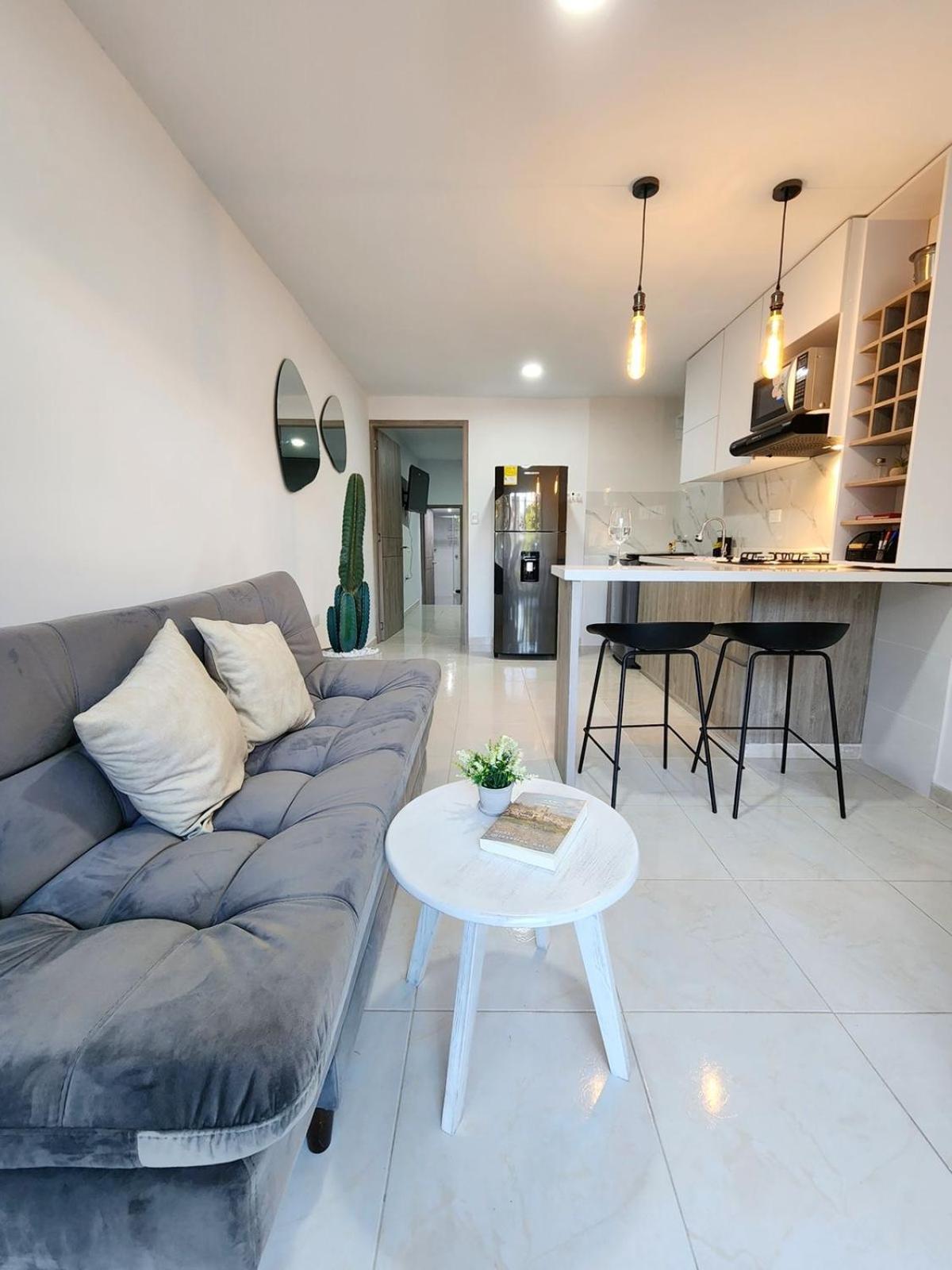 Lujoso En Excelente Ubicacion Con Aire Acondicionado Apartment Cali